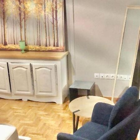 Economy Shared Apartment E In Central Афины Экстерьер фото